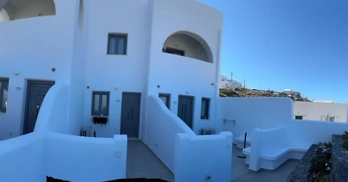 Apartment Petran Fira (Santorini)