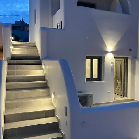 Petran * Fira (Santorini)